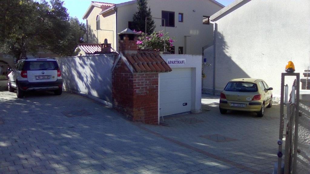 Apartments Malina Tučepi Buitenkant foto